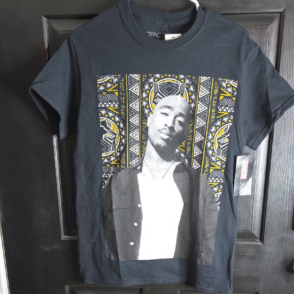 Marvel Black Panther/2Pac Portrait Tee with Gold Accent